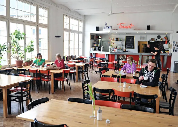 Szálloda Transit 2*